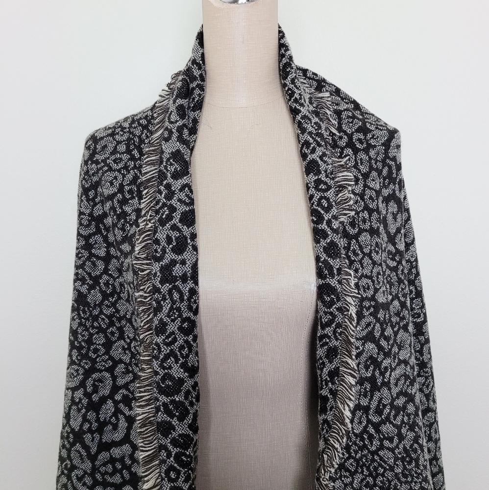 Merona knit wrap OS - Picture 4 of 4